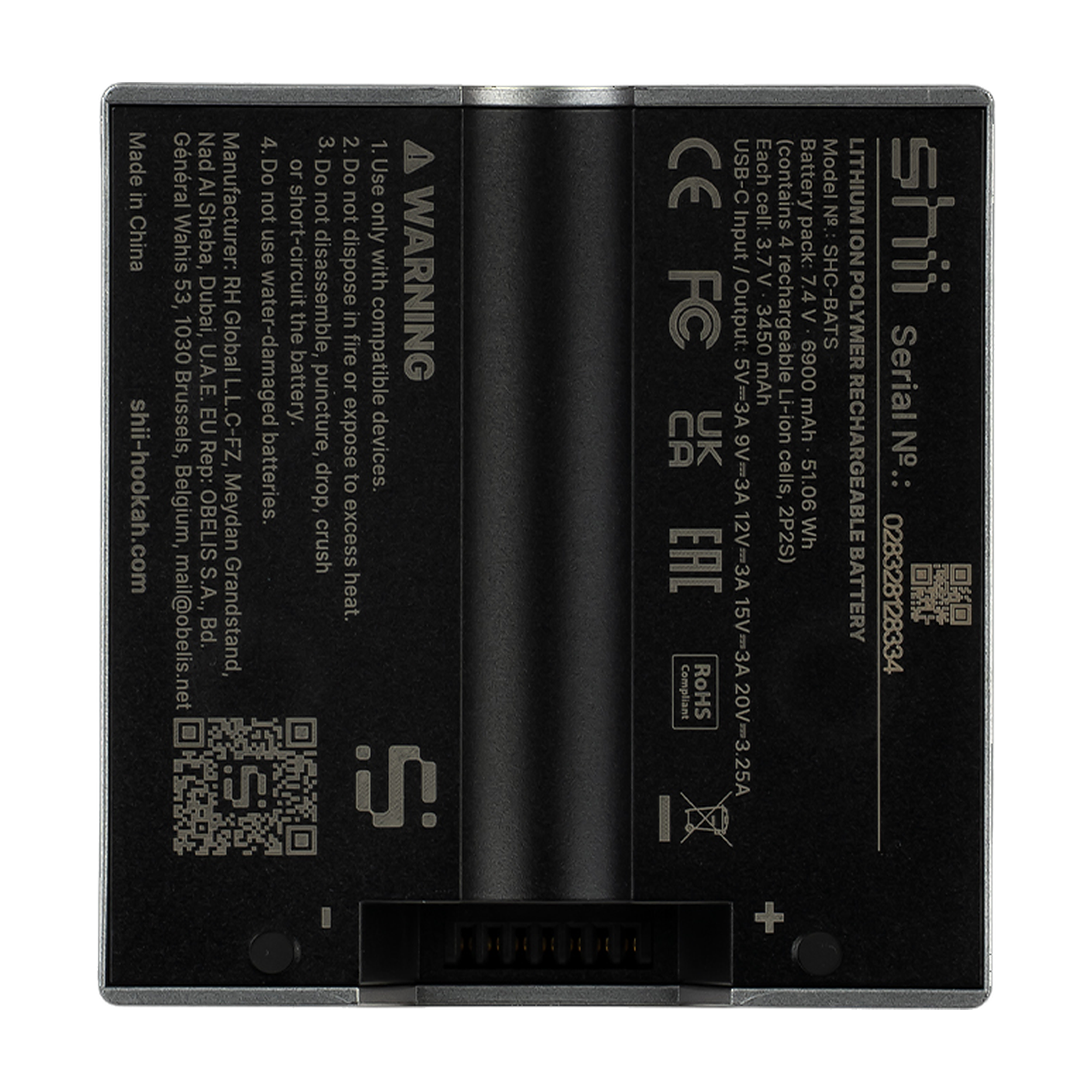 R&uuml;ckseite der shii Battery in Ink Black mit Typenschild und Kontaktleiste